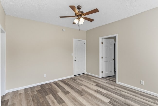 Photo - 1939 McCalla Ave Apartment