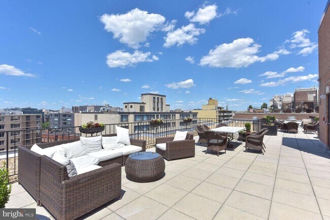 Foto del edificio - 1440 N St NW