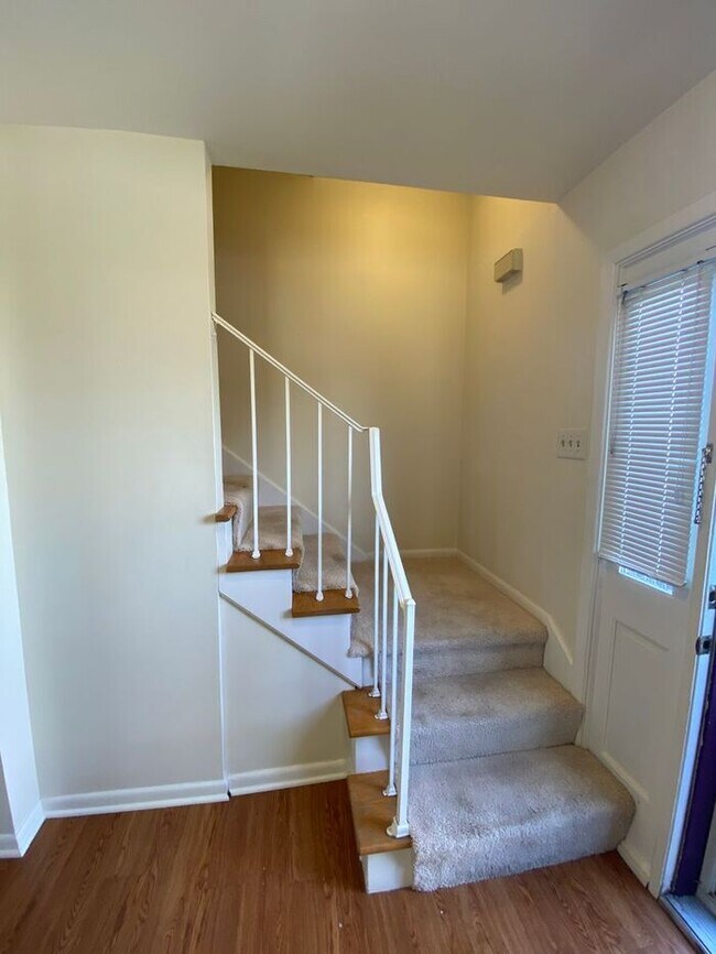 Foto del edificio - 3 Bedroom Townhome