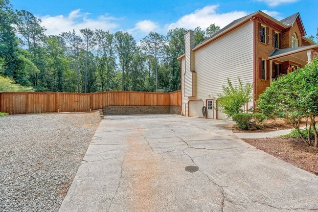 Foto del edificio - 1709 Dudley Dr