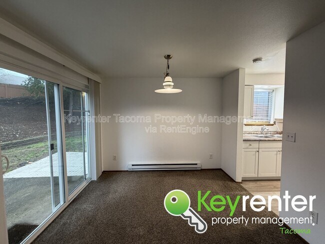 Foto del edificio - 7410 63rd St Ct W