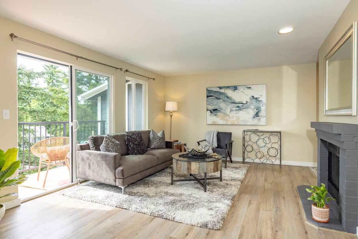 Foto principal - 14221 NE 181st Pl
