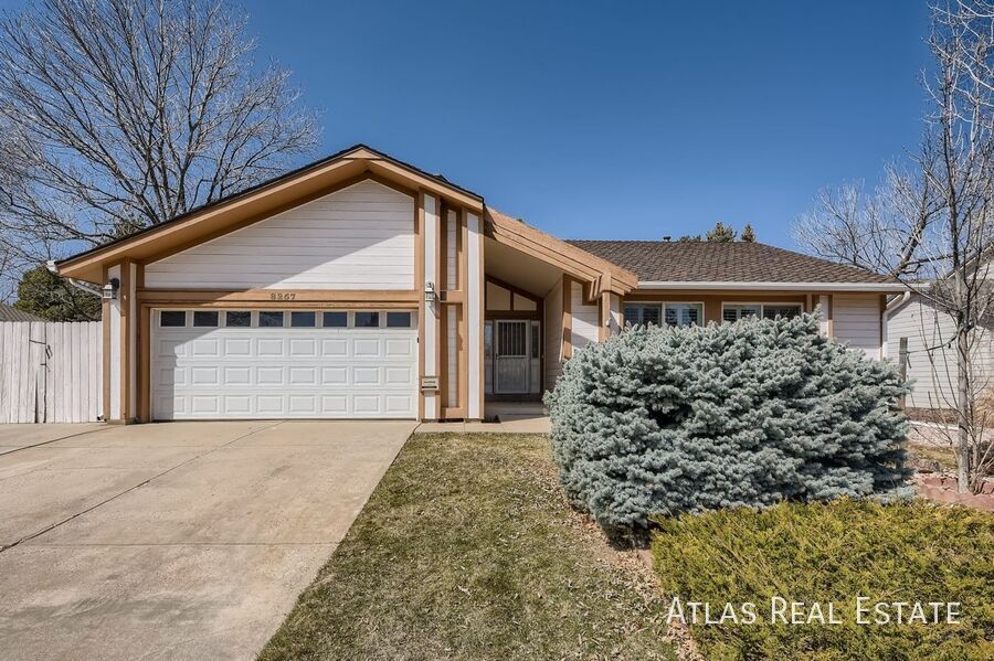 Foto principal - Spacious 3-Bedroom Home in Centennial Avai...