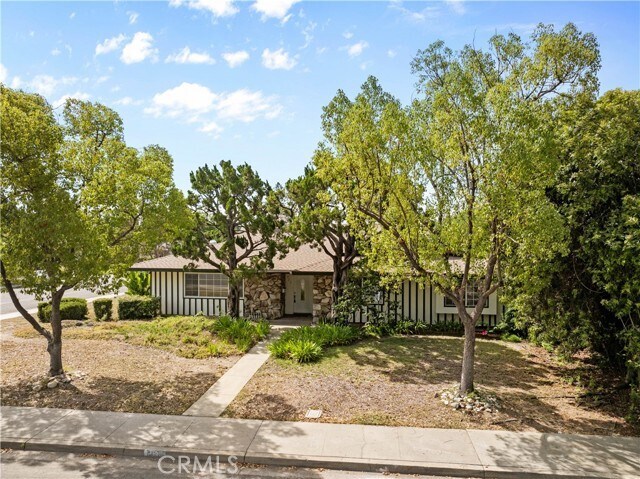 Foto del edificio - 702 Scripps Dr