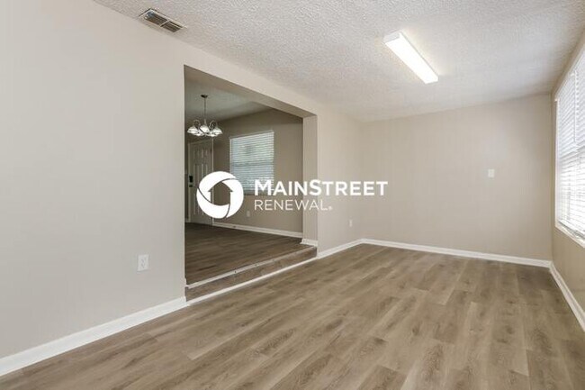 Foto del edificio - 3 Bedroom Pet-Friendly Home in TAMPA, FL with Main Street Renewal