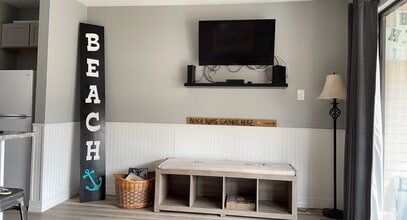 Building Photo - 3938 Surfside Blvd