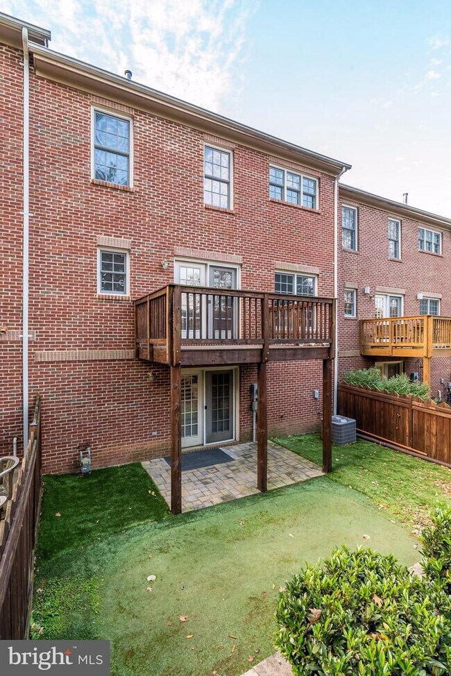 166 Mosby Cir, Warrenton, VA 20186 Townhome Rentals in Warrenton VA