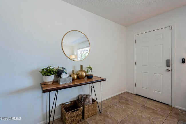 Foto del edificio - 1108 N 74th St