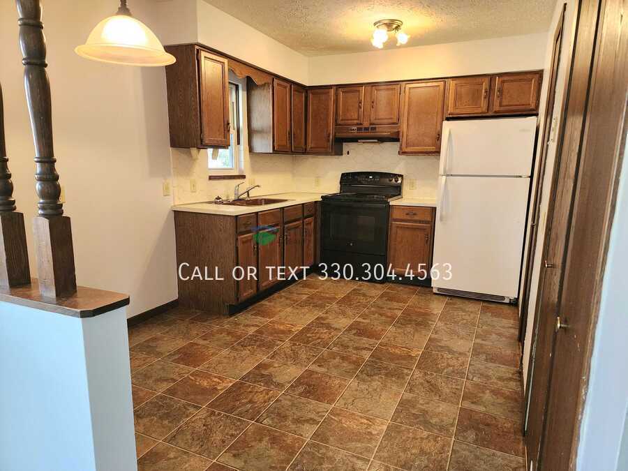 Primary Photo - 1114 Derbydale Rd