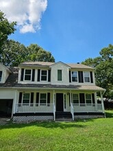 Building Photo - 4412 Ellington Ave