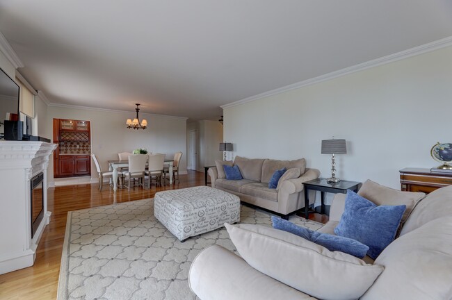 Living/DiningRoom - 200 Winston Dr