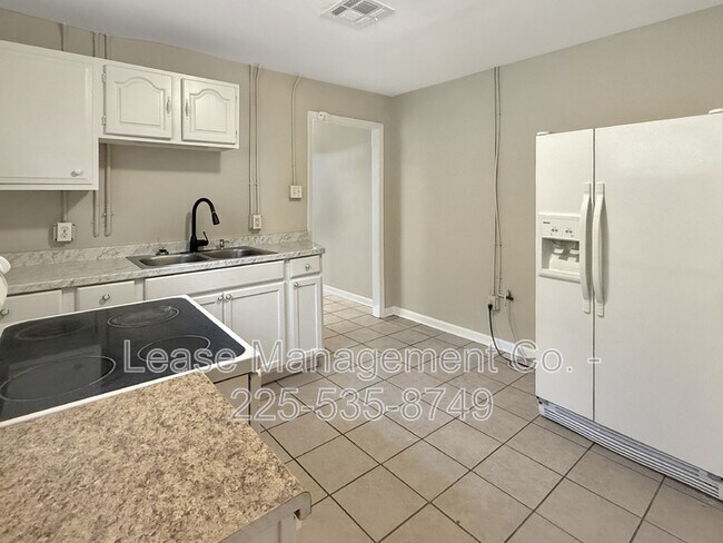 Foto del edificio - 1317 Harrison Ave