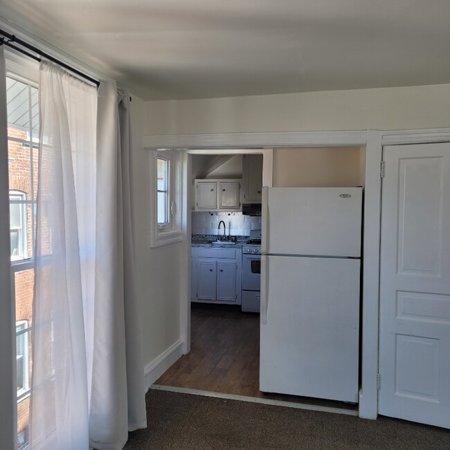 905 Center St, Bethlehem, PA 18018 House Rental in Bethlehem, PA