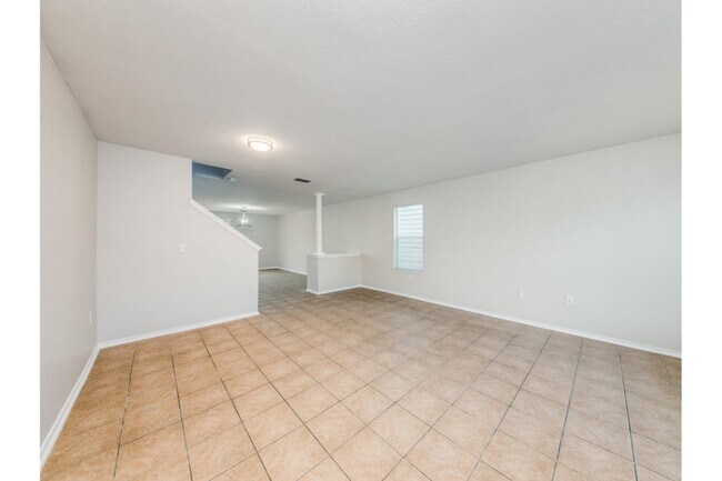 Building Photo - 6022 Plumbago Pl