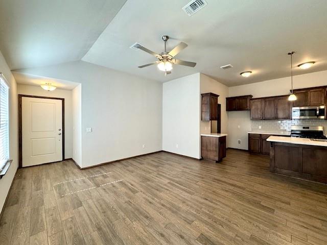 Foto del edificio - 9745 SW 23rd St