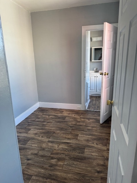 Photo - 522 Maple St House