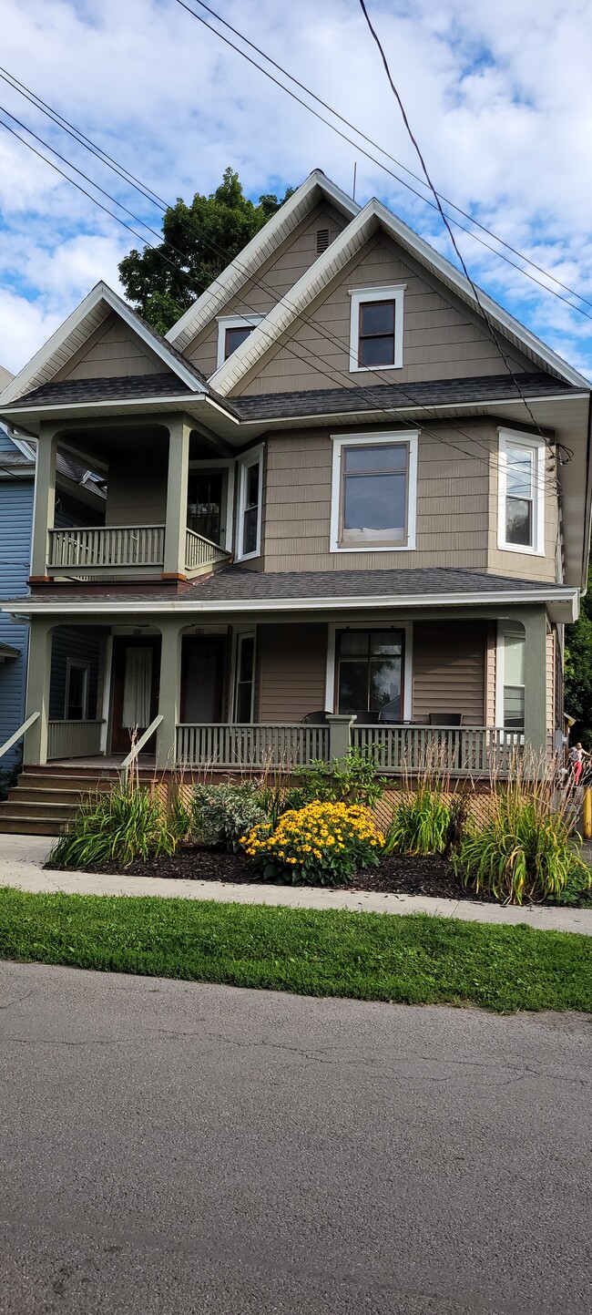 Outside Front - 31 Maple Ave