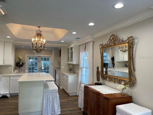 Building Photo - 283 Lime Cir