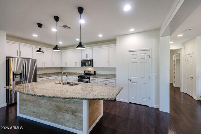 Foto del edificio - 12144 W Remuda Dr