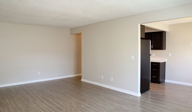 Foto del edificio - 2725-2743 SE Taylor St