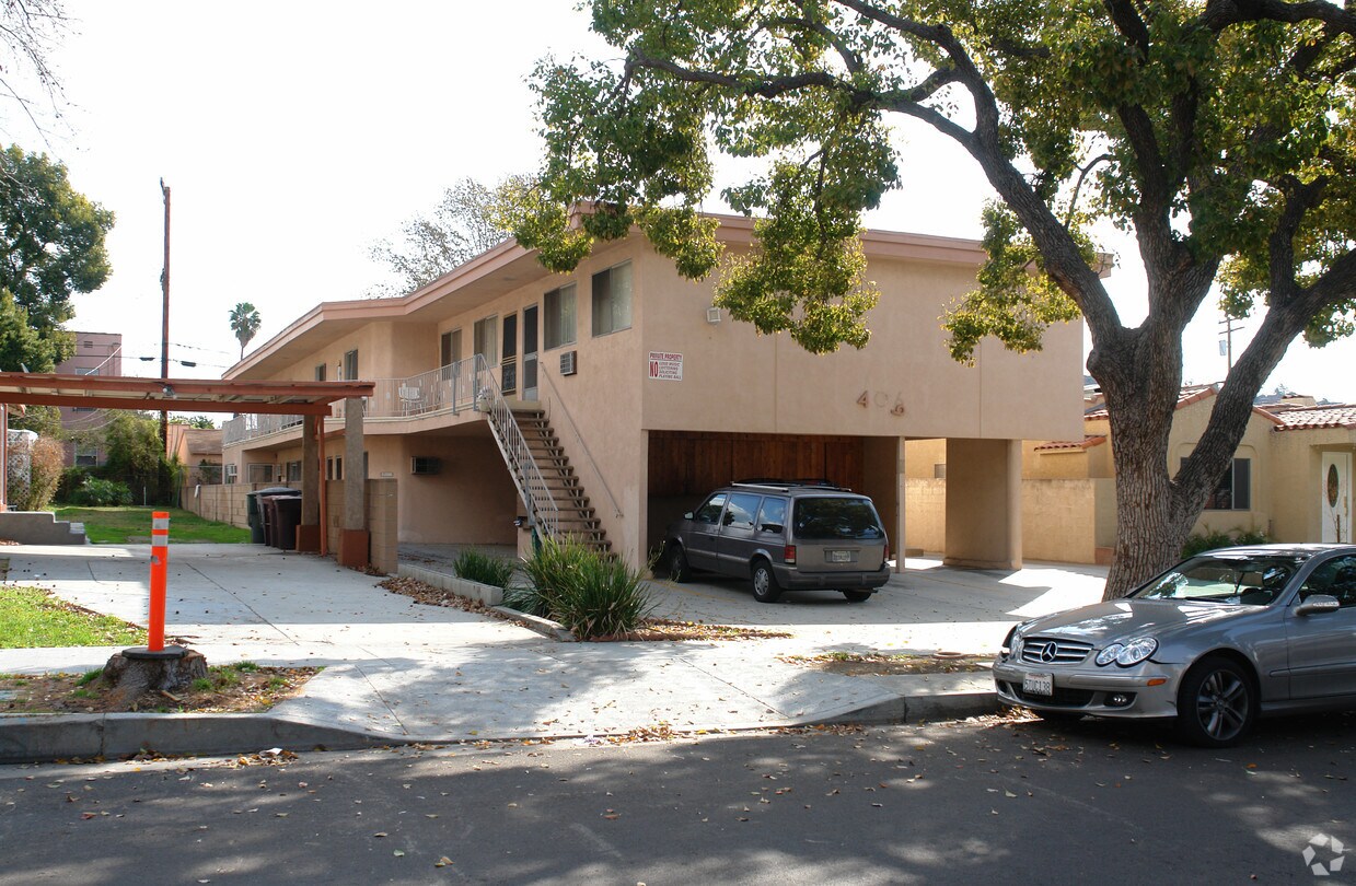 Primary Photo - 406 Griswold St