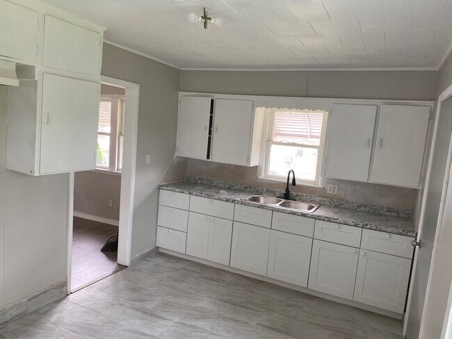 Foto del edificio - Beautiful Home Close to Sand Springs!