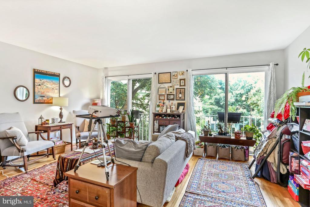 Primary Photo - 158 G St SW
