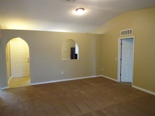 Building Photo - 3097 Rogers Avenue