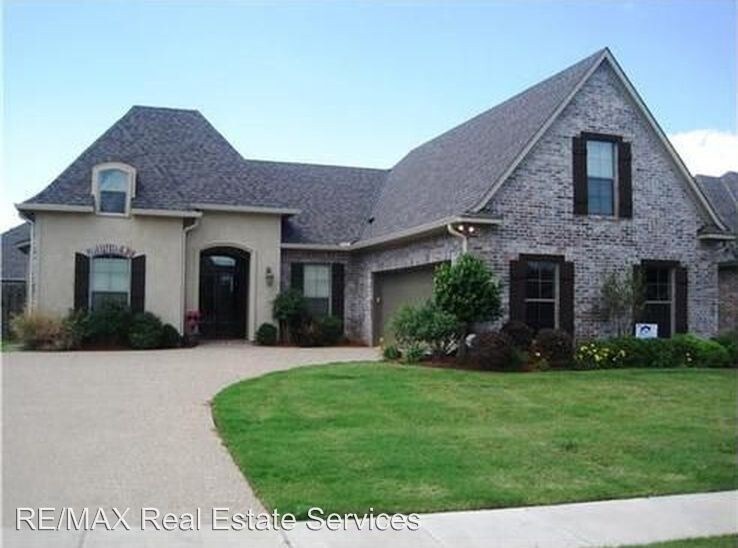 Primary Photo - 4 br, 2 bath House - 313 Briars Court