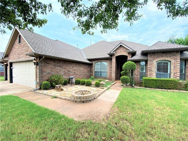 Building Photo - 17113 Granite Pl