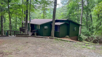 Building Photo - 1253 Tipton Springs Rd
