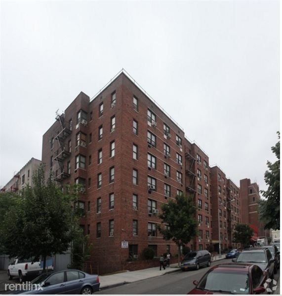 Building Photo - 8929 163rd St