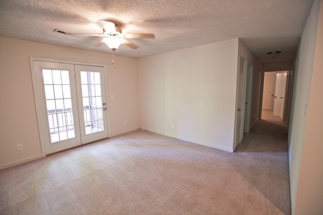 Interior Photo1 - Parkway Place Apartments