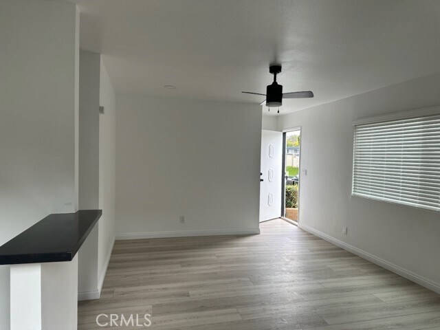 Foto del edificio - 2660 Milton Ave
