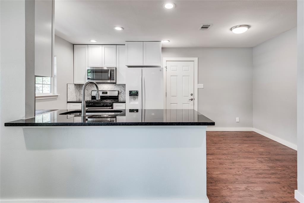 Foto principal - 6511 Pevensey Dr