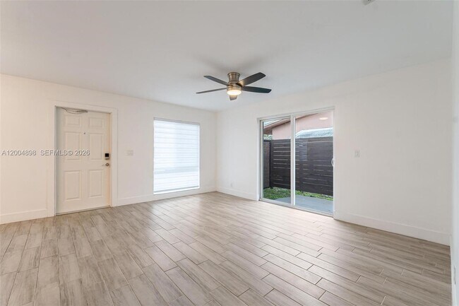 Foto del edificio - 130 NW 57th St