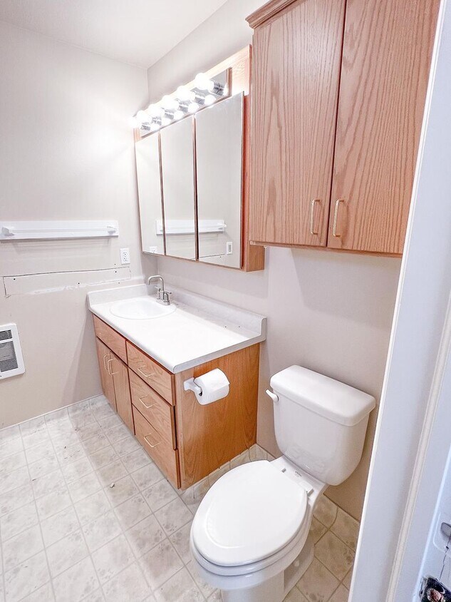Foto del edificio - *Utilities* Included - studio apartment in...