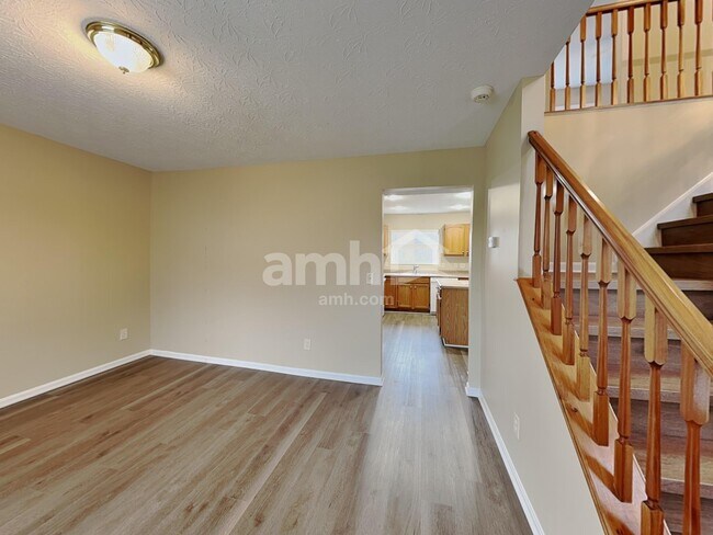 Foto del edificio - 1265 Mills Pointe Ct