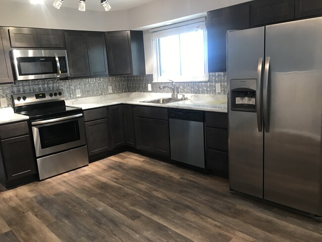 Foto del edificio - Pet Friendly, Renovated Home in Fox School...