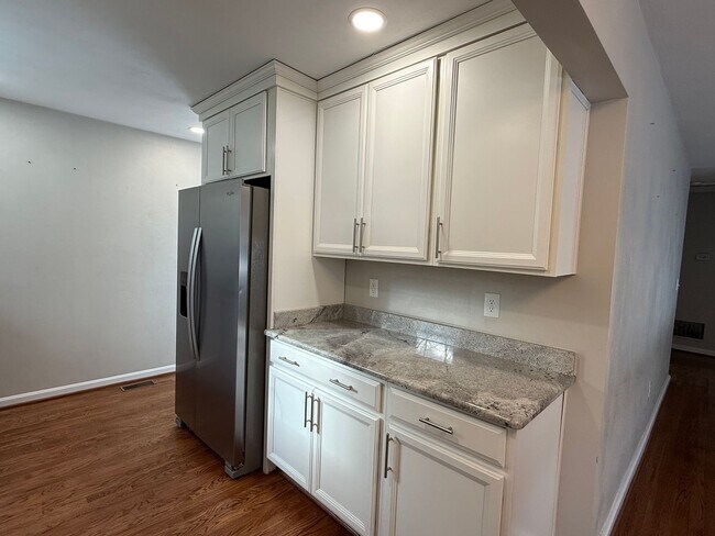 Foto del edificio - Beautiful Ranch located in Roanoke County