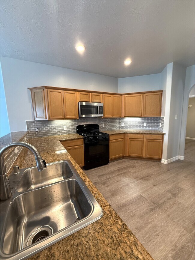 Foto del edificio - 850 Saltcreek Bend Ln