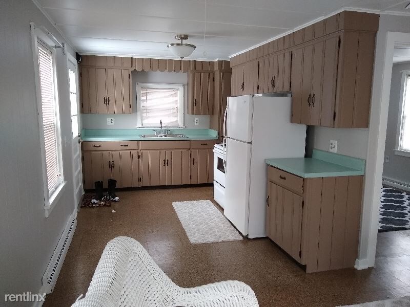 Building Photo - 1 br, 1 bath House - 1106 1/2 Elfin Ave