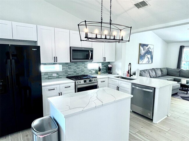 Foto del edificio - 208 Gila Cliff Dr