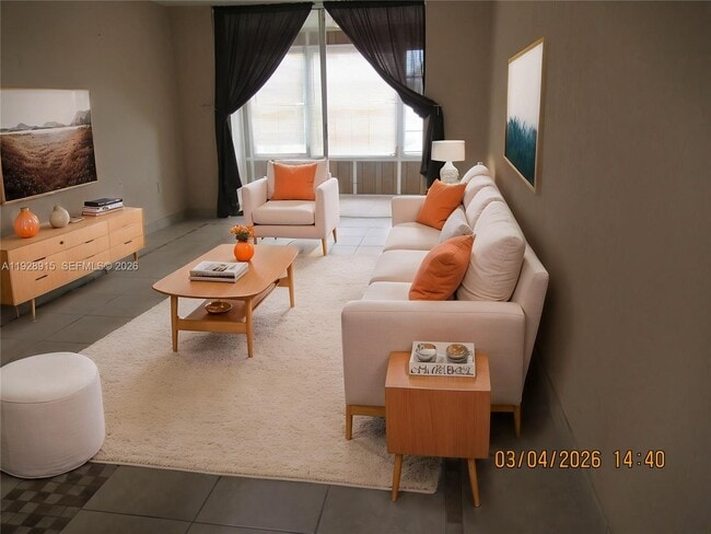 Building Photo - 8285 Sunrise Lakes Blvd