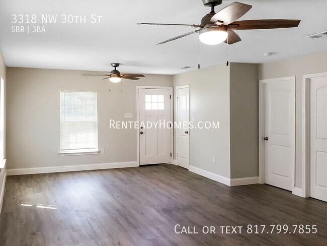 Foto del edificio - 3318 NW 30th St