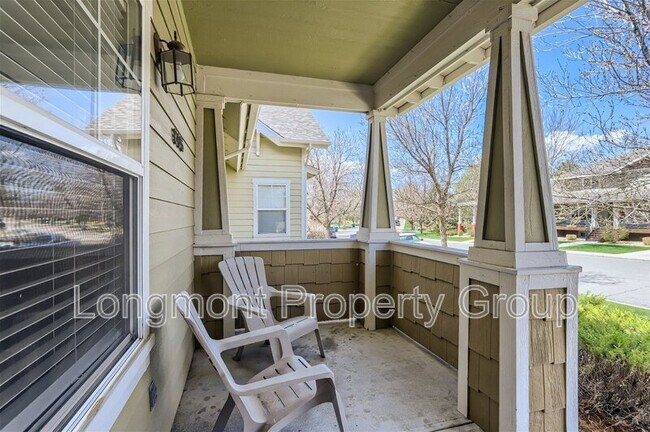 Building Photo - 805 Welch Ave