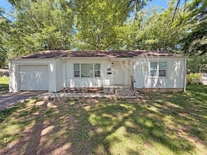 Building Photo - 1277 E Wayland St