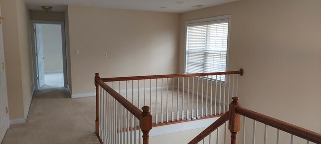 Building Photo - Harbour View