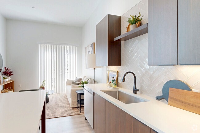 1BR, 1BA - 544SF - Kitchen - The Junction Apartments