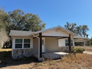 Building Photo - 1557 S Clara Ave